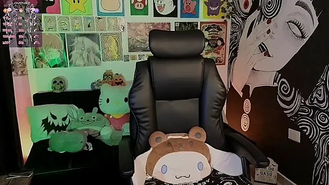 Yuhwan  online show from 23, 10, 2025