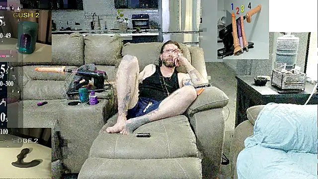 Snapshot of danoo84 chatting on 20, 9, 2025 danoo84 online show from 20, 9, 2025