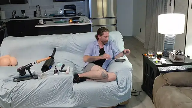 Snapshot of danoo84 chatting on 26, 10, 2025 danoo84 online show from 26, 10, 2025