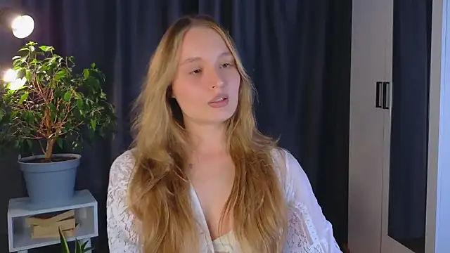 lisa schiele online show from 21, 9, 2025