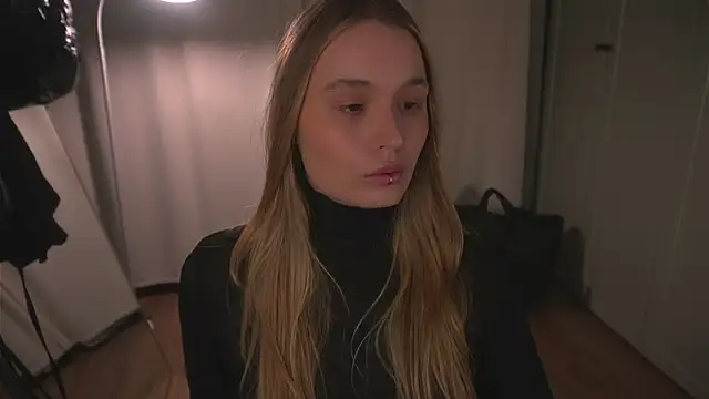 lisa schiele online show from 3, 5, 2026