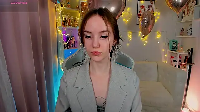 Snapshot of MarySparkle chatting on 11, 2, 2026 MarySparkle online show from 11, 2, 2026