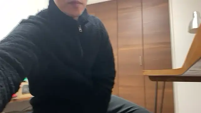 Snapshot of Bonz_Buonz chatting on 8, 11, 2025 Bonz Buonz online show from 8, 11, 2025