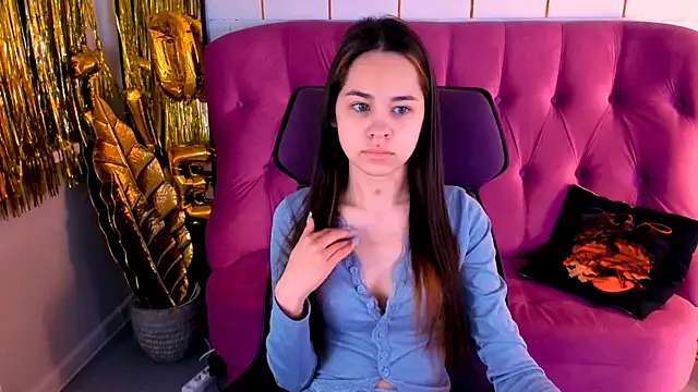 UliaNeer online show from 30, 4, 2026