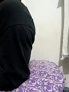 aarav 013 online show from 20, 4, 2026