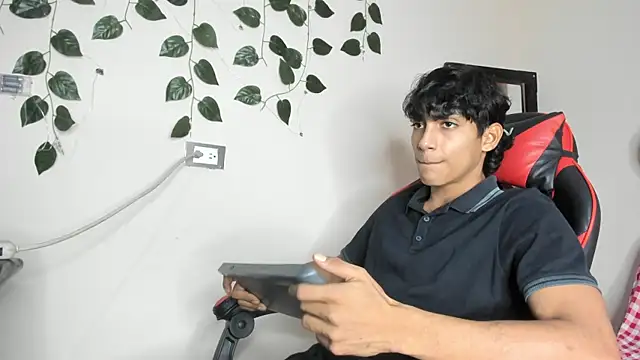 axel rousse2 online show from 4, 11, 2025