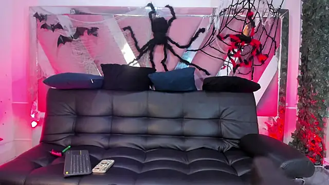 Snapshot of Soro_Lovelyboy chatting on 14, 10, 2025 Soro Lovelyboy online show from 14, 10, 2025