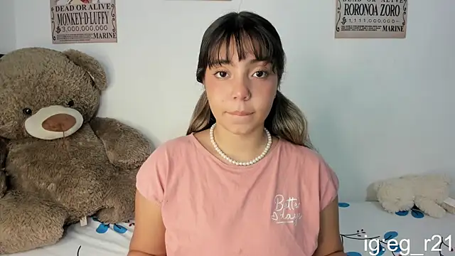 Snapshot of emma_grays2 chatting on 19, 4, 2026 emma grays2 online show from 19, 4, 2026