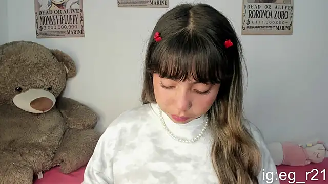 Snapshot of emma_grays2 chatting on 25, 4, 2026 emma grays2 online show from 25, 4, 2026