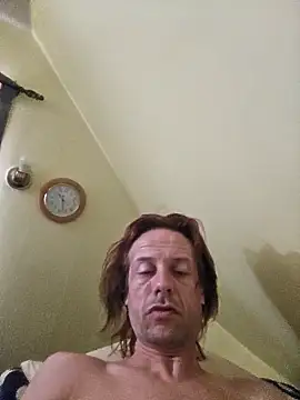 Snapshot of Danny19867 chatting on 28, 9, 2025 Danny19867 online show from 28, 9, 2025