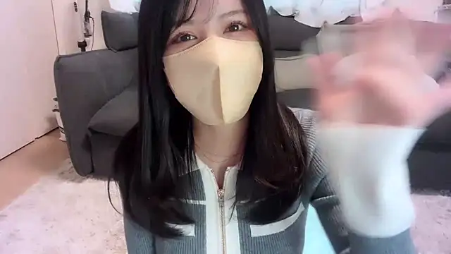 moemilk online show from 11, 3, 2026