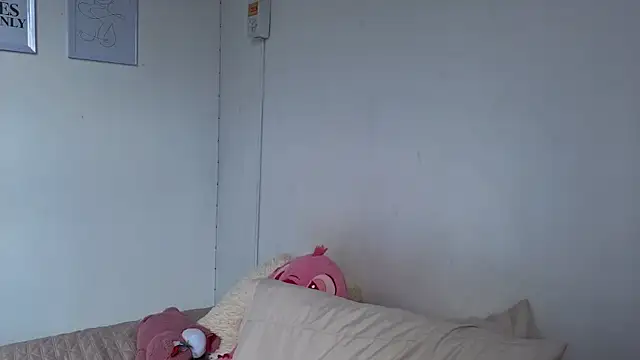 Snapshot of Penelophe01 chatting on 15, 2, 2026 Penelophe01 online show from 15, 2, 2026