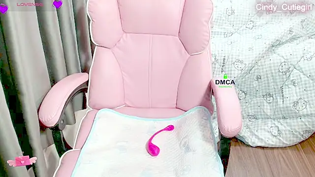 Snapshot of Cindy_Cutiegirl chatting on 24, 4, 2026 Cindy Cutiegirl online show from 24, 4, 2026