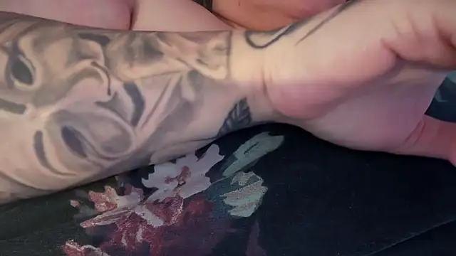 AddictiveRose 25 online show from 10, 10, 2025