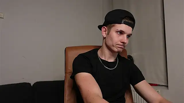 Snapshot of Mark_Karson chatting on 14, 9, 2025 Mark Karson online show from 14, 9, 2025