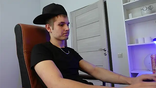 Snapshot of Mark_Karson chatting on 28, 9, 2025 Mark Karson online show from 28, 9, 2025