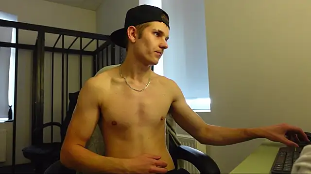 Snapshot of Mark_Karson chatting on 7, 10, 2025 Mark Karson online show from 7, 10, 2025