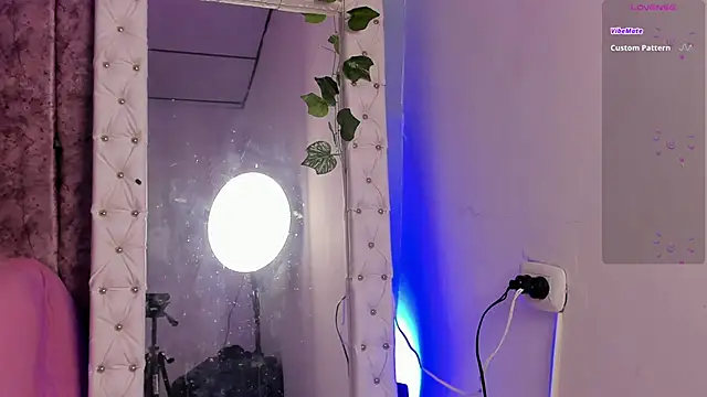  jasmine blush online show from 12, 11, 2025