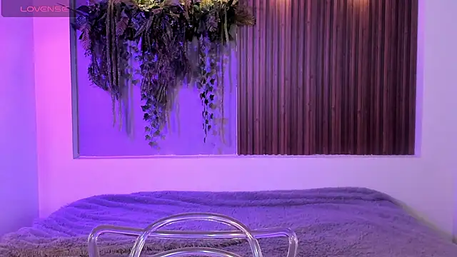 Dakotaferreti online show from 5, 10, 2025