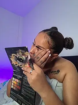 Nicoll 31 online show from 28, 11, 2025