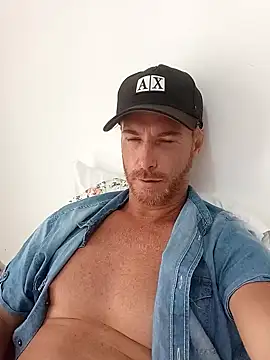 Snapshot of Loiroatv36 chatting on 23, 2, 2026 Loiroatv36 online show from 23, 2, 2026