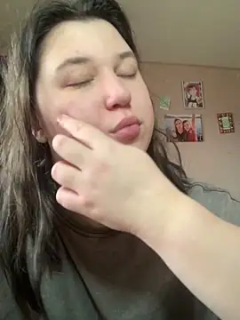 Kemeli008 online show from 6, 11, 2025