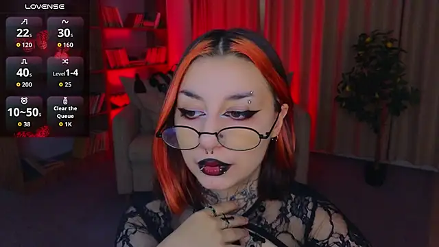 Snapshot of Mistress__Marcelline chatting on 16, 6, 2026 Mistress Marcelline online show from 16, 6, 2026