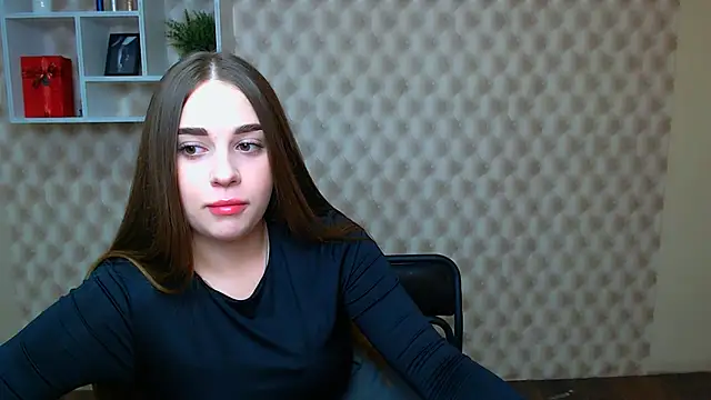  MillaDellf  online show from 9, 10, 2025