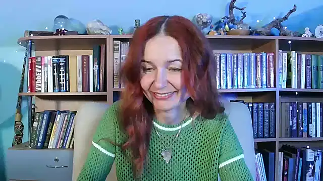 Snapshot of Foxilady357 chatting on 1, 4, 2026 Foxilady357 online show from 1, 4, 2026
