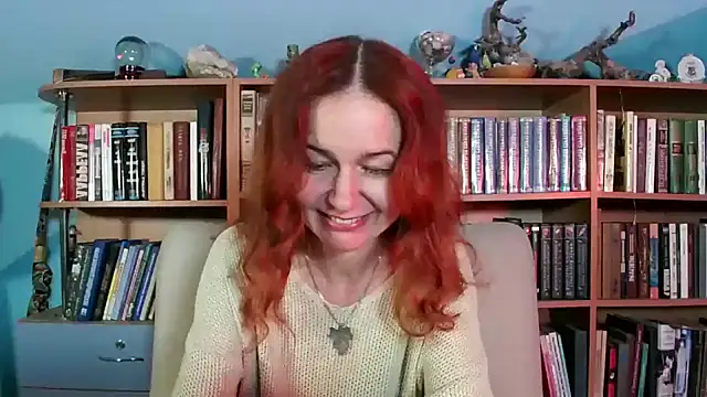 Snapshot of Foxilady357 chatting on 5, 4, 2026 Foxilady357 online show from 5, 4, 2026