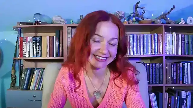 Snapshot of Foxilady357 chatting on 13, 4, 2026 Foxilady357 online show from 13, 4, 2026