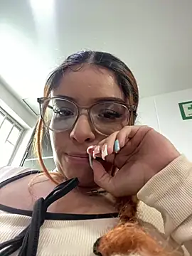 Snapshot of haally-mll chatting on 19, 9, 2025 haally-mll online show from 19, 9, 2025