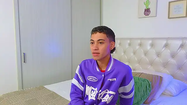 yulian vasquez online show from 15, 1, 2026