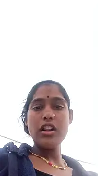 Guriya0076 online show from 17, 11, 2025