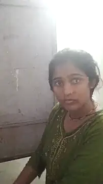 Guriya0076 online show from 13, 5, 2026