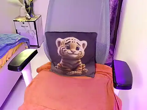 Snapshot of Haseen_Dilruba chatting on 19, 3, 2026 Haseen Dilruba online show from 19, 3, 2026