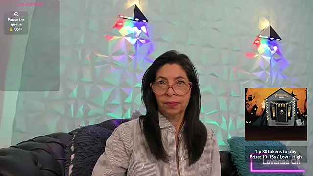 SabinaDeluxe cg online show from 23, 10, 2025