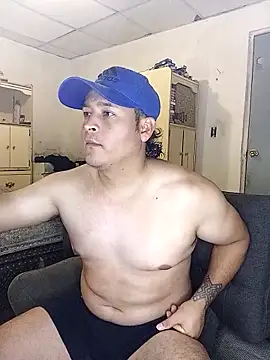 Snapshot of guscab69 chatting on 16, 11, 2025 guscab69 online show from 16, 11, 2025