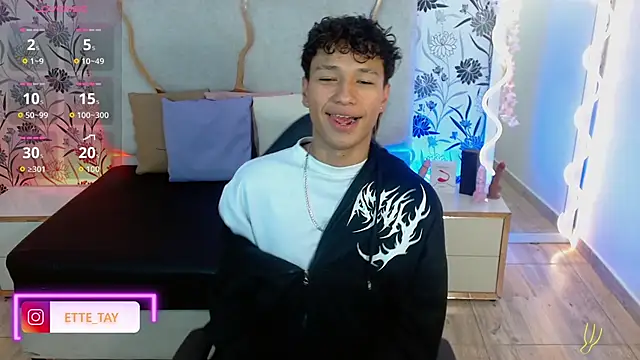 Snapshot of Ette_tay chatting on 27, 10, 2025 Ette tay online show from 27, 10, 2025