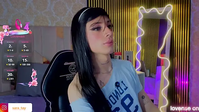 boyfox tay online show from 10, 6, 2026