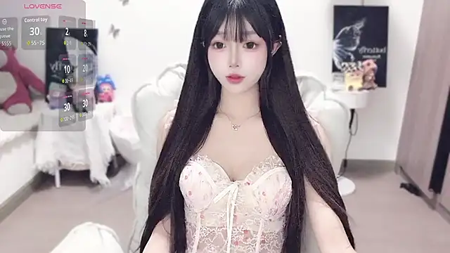 Snapshot of -EEBABY chatting on 24, 9, 2025 -EEBABY online show from 24, 9, 2025