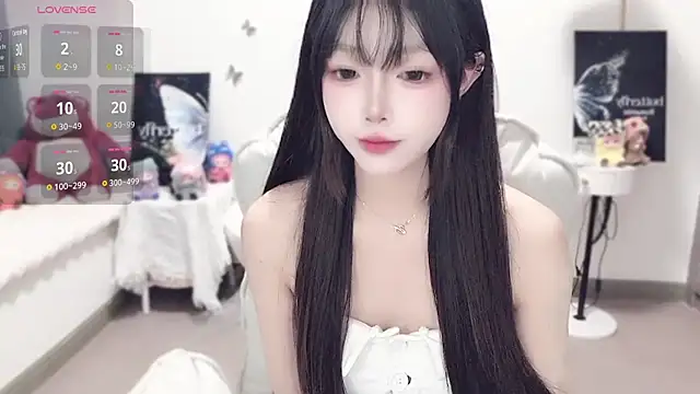 Snapshot of -EEBABY chatting on 7, 10, 2025 -EEBABY online show from 7, 10, 2025