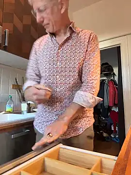 Snapshot of SexyLeon8 chatting on 21, 11, 2025 SexyLeon8 online show from 21, 11, 2025