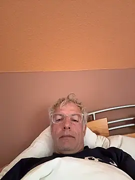 Snapshot of SexyLeon8 chatting on 14, 6, 2026 SexyLeon8 online show from 14, 6, 2026