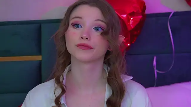 KeiraAsti online show from 15, 2, 2026