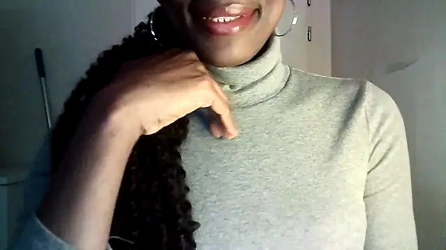 Snapshot of Chatdoll2 chatting on 22, 10, 2025 Chatdoll2 online show from 22, 10, 2025