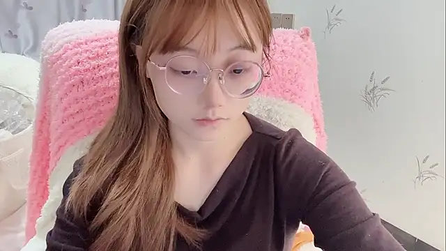 Snapshot of puppy-999 chatting on 8, 3, 2026 puppy-999 online show from 8, 3, 2026