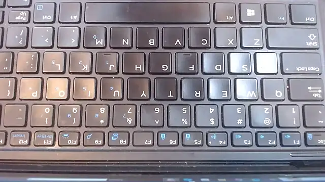 Snapshot of ivyskyi chatting on 4, 11, 2025 ivyskyi online show from 4, 11, 2025