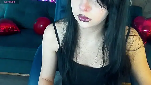 LiviaShy online show from 9, 2, 2026