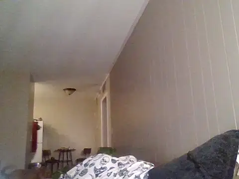 Snapshot of Miss_honey94 chatting on 12, 10, 2025 Miss honey94 online show from 12, 10, 2025